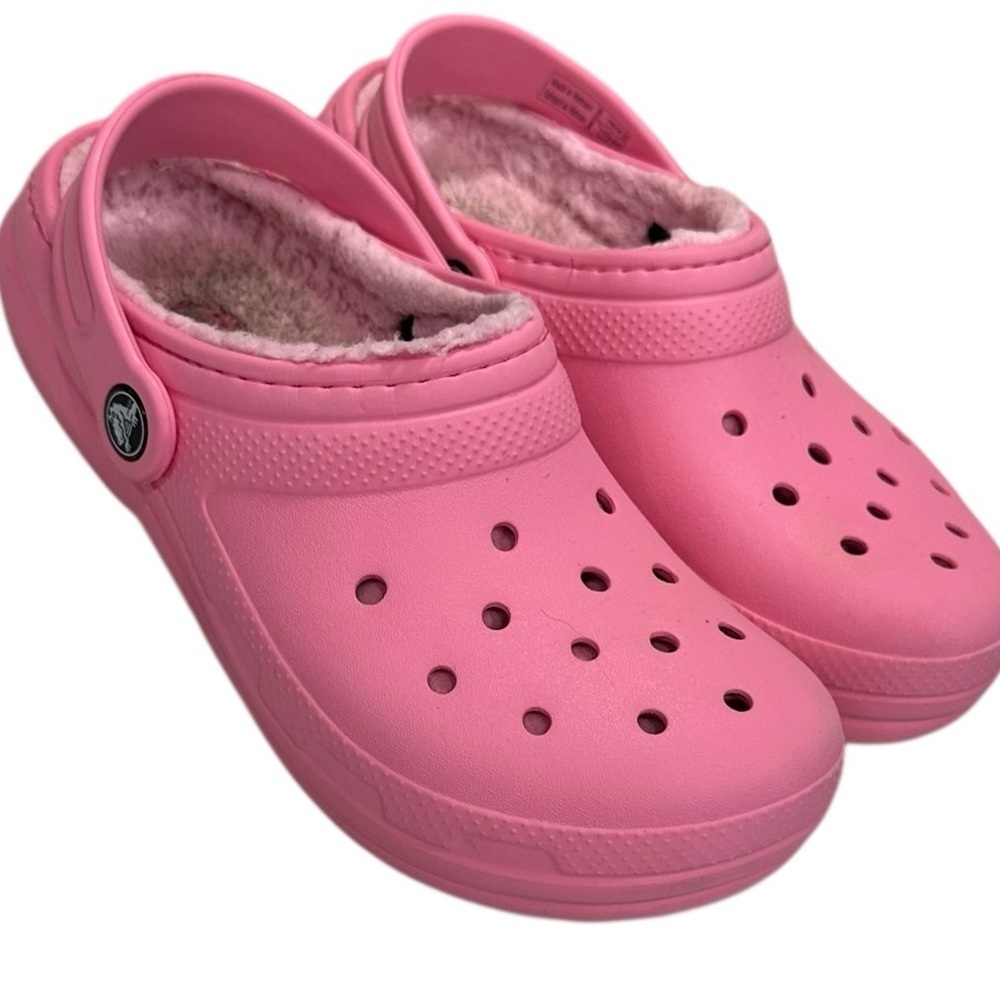 Youth Junior Girl’s CROCS Slip On Shoes Lined Pink Size 3